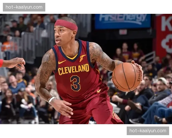 哈里斯老将经验助力活塞青年军 更衣室领导力不可或缺